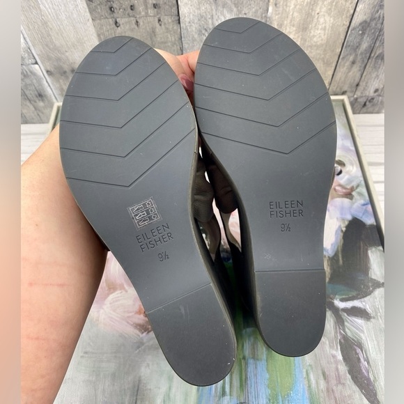 Eileen Fisher Bella Leather Wedge Sandals in Grey Size 9.5 New! - Picture 9 of 13